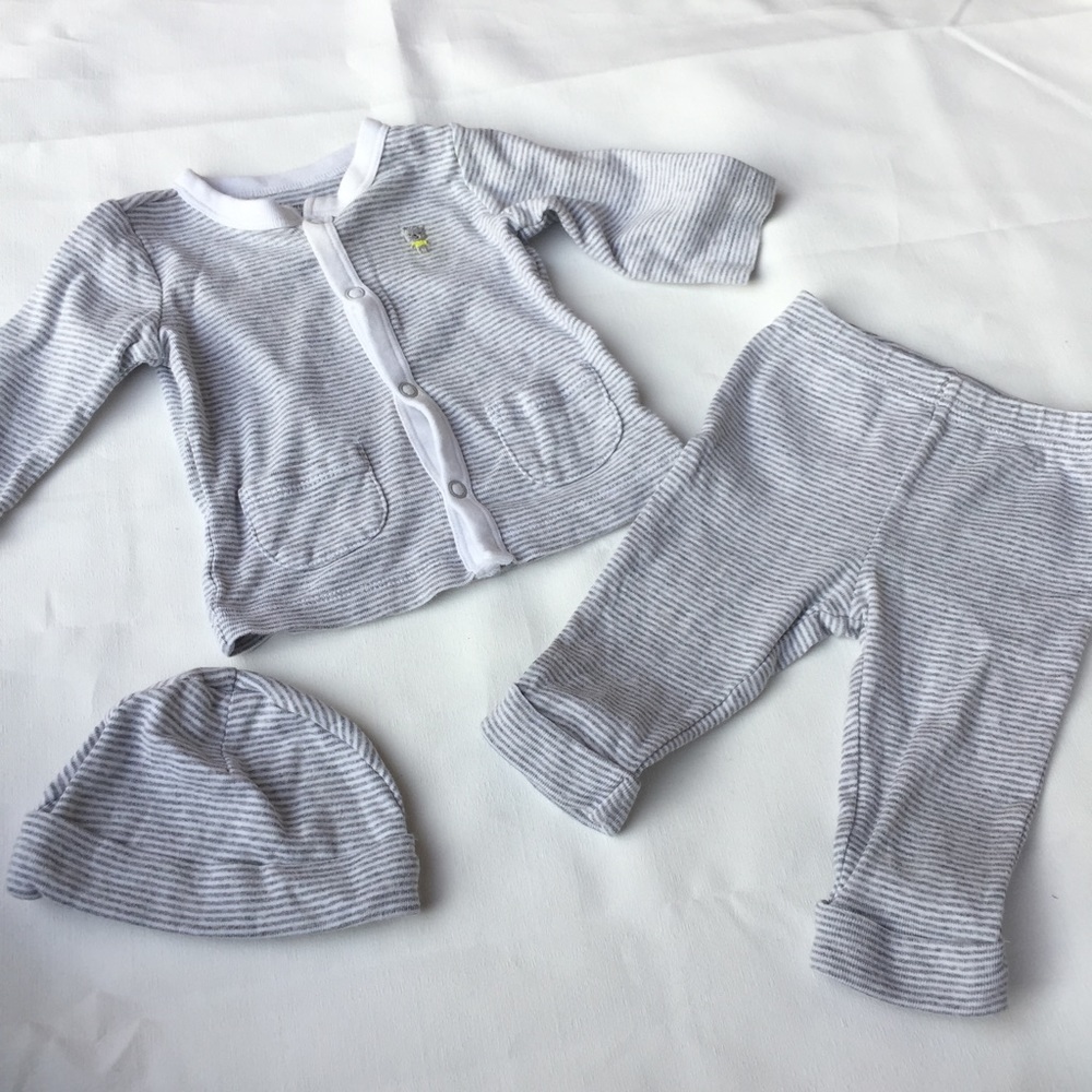 EUC Newborn 3 Piece Outfit Set